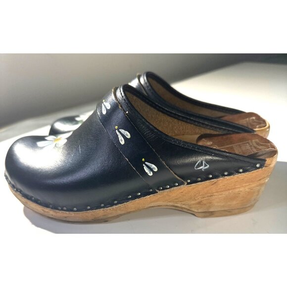 Handmade Swedish Black Leather Clogs With Hand-Painted Flowers Wood Sole Size 37 - Picture 8 of 16